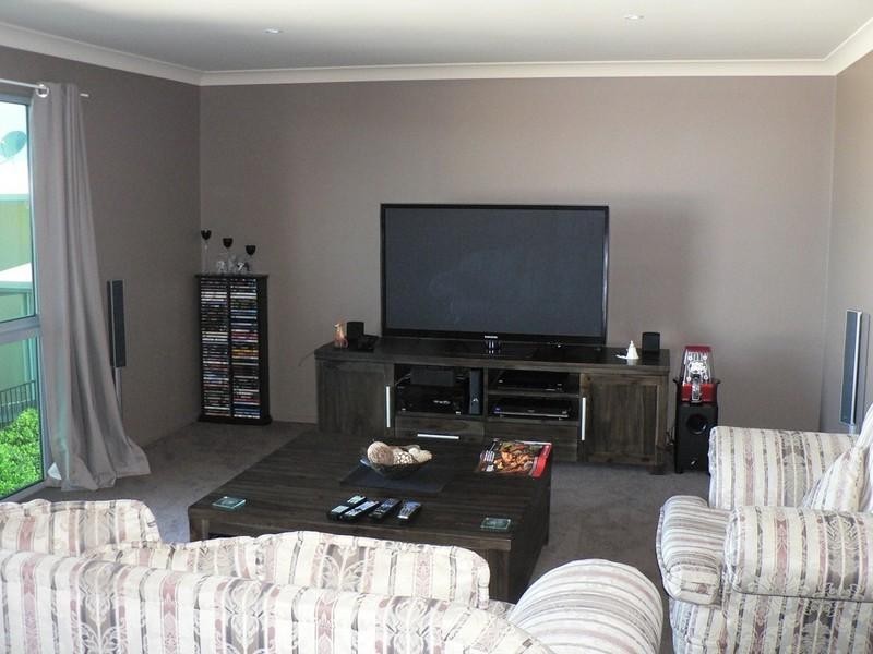 13 Mana Avenue, Pacific Heights QLD 4703