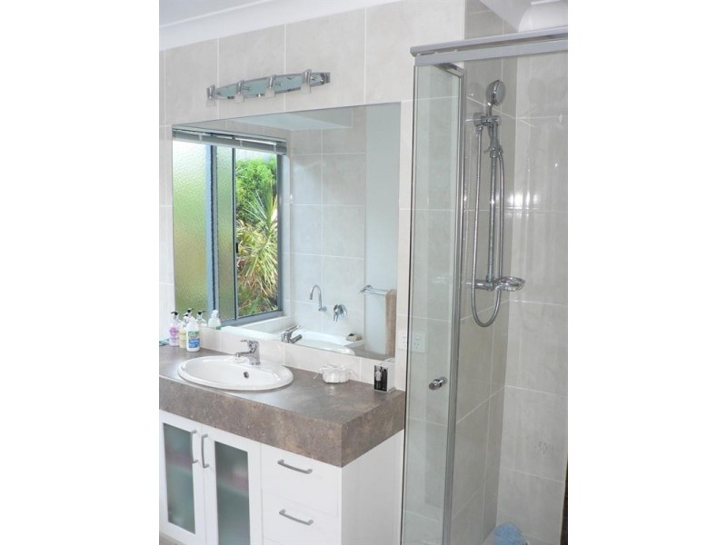 13 Mana Avenue, Pacific Heights QLD 4703