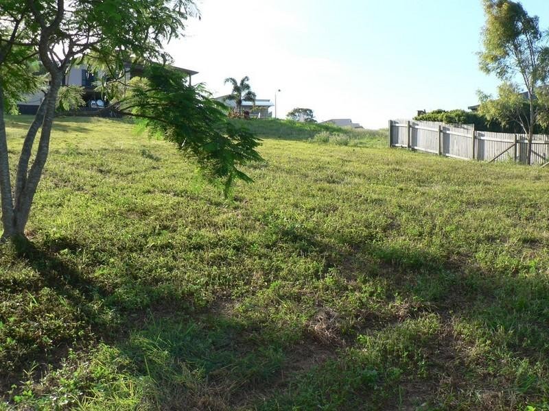 24 Roberts Road, Yeppoon QLD 4703