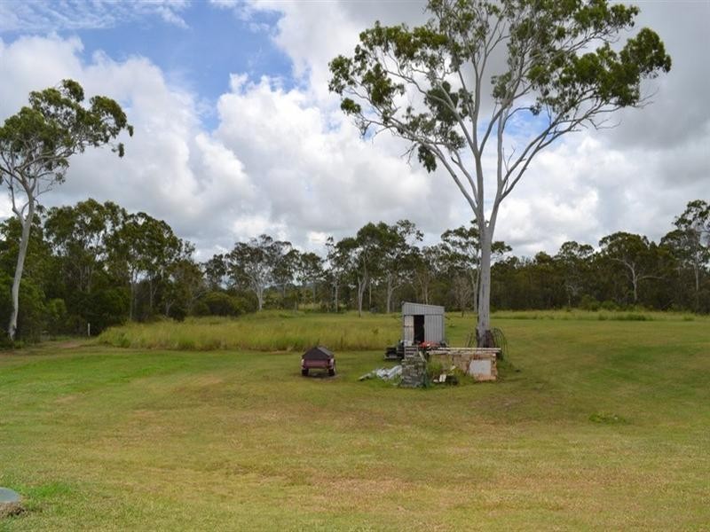 20 Racecourse Road, Barmaryee QLD 4703