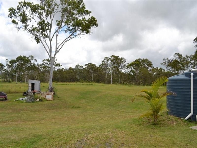 20 Racecourse Road, Barmaryee QLD 4703