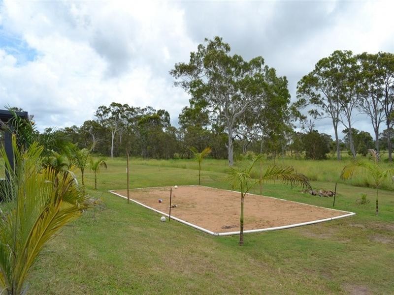20 Racecourse Road, Barmaryee QLD 4703