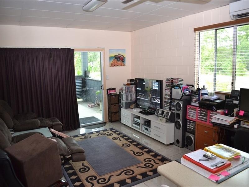 20 Racecourse Road, Barmaryee QLD 4703