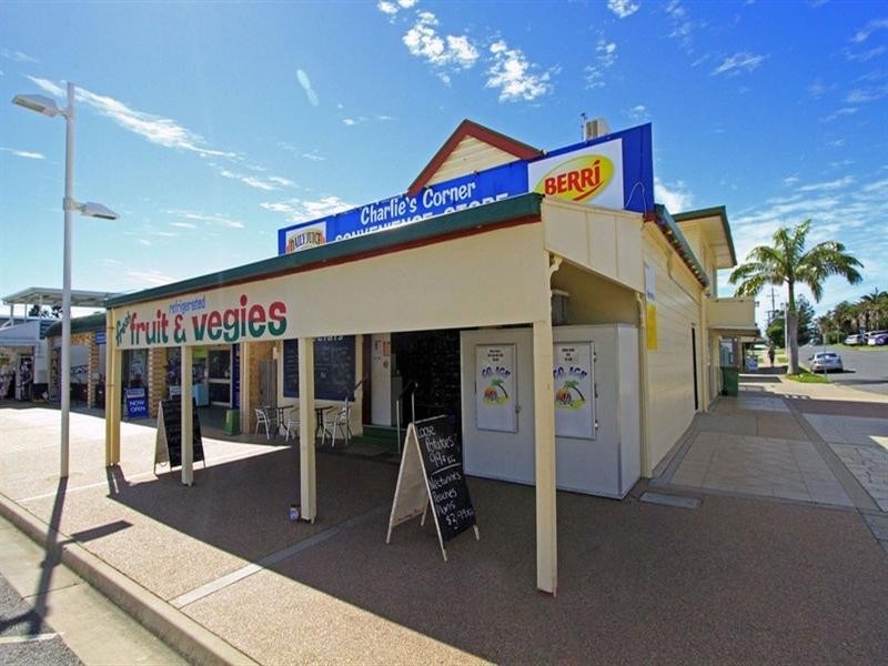 16 Hill Street, Emu Park QLD 4710