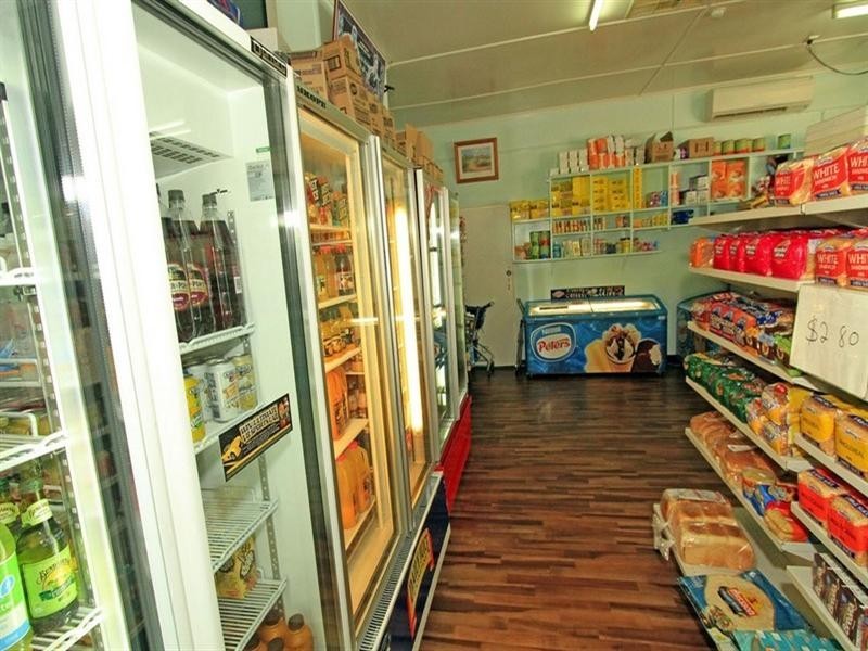 16 Hill Street, Emu Park QLD 4710