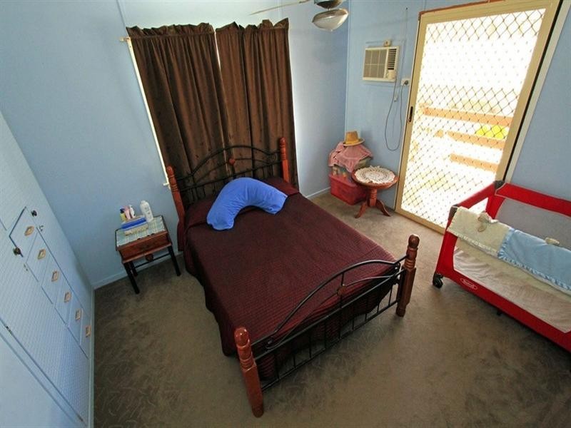 16 Hill Street, Emu Park QLD 4710