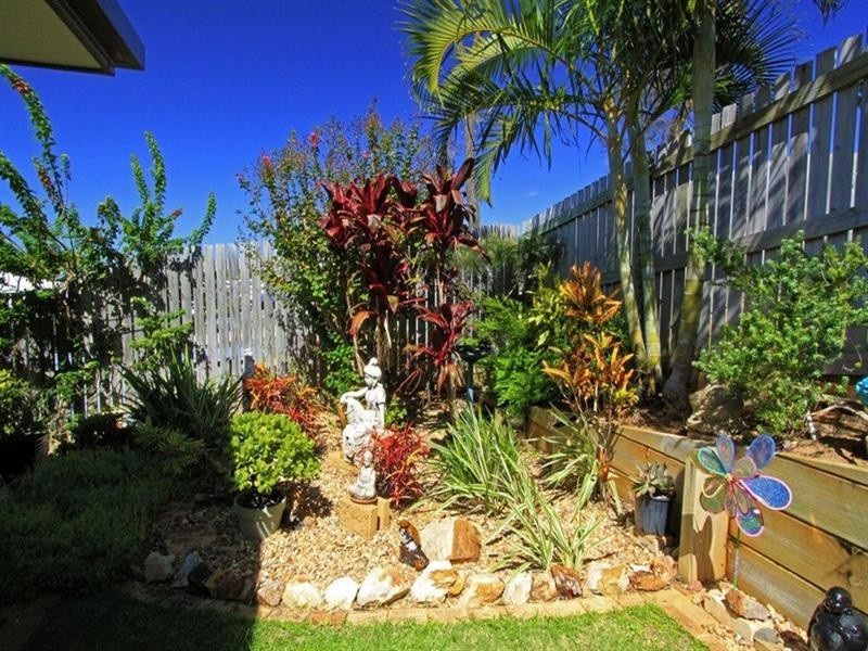 6 Driftwood Drive, Rosslyn QLD 4703