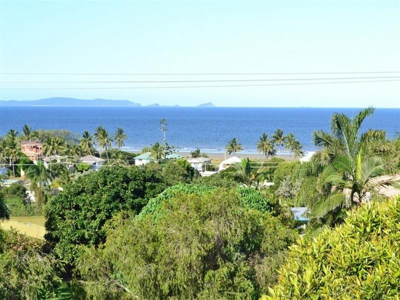 16 Strow Street, Yeppoon QLD 4703