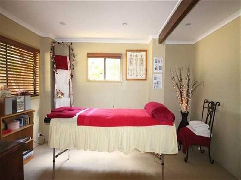 12 Orchid Street, Kinka Beach QLD 4703