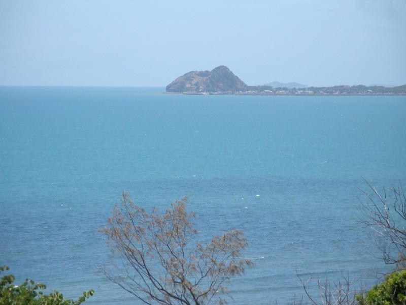 1/4 Keppel Terrace, Yeppoon QLD 4703