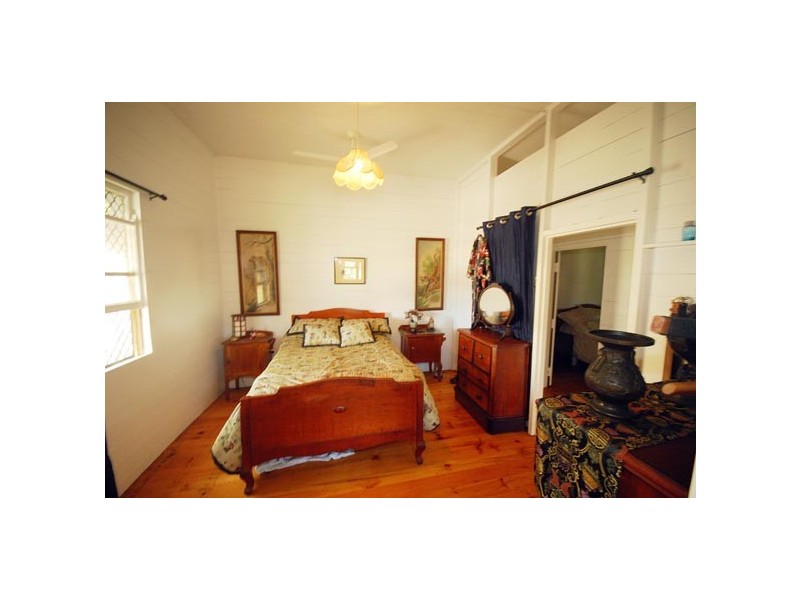 14 Barry Street, Yeppoon QLD 4703