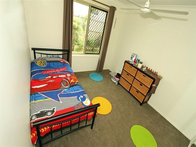 5 Parkview Drive, Rosslyn QLD 4703