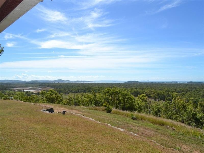 847 Keppel Sands Road, Coowonga QLD 4702