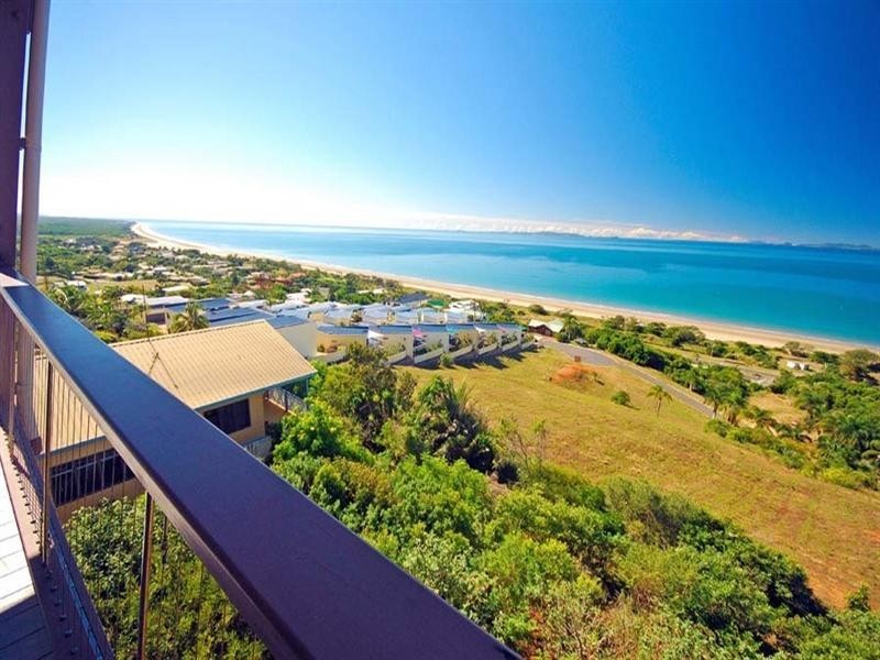 27 Cokas Avenue, Yeppoon QLD 4703