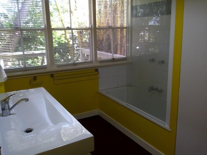 656 Scenic Highway, Mulambin QLD 4703