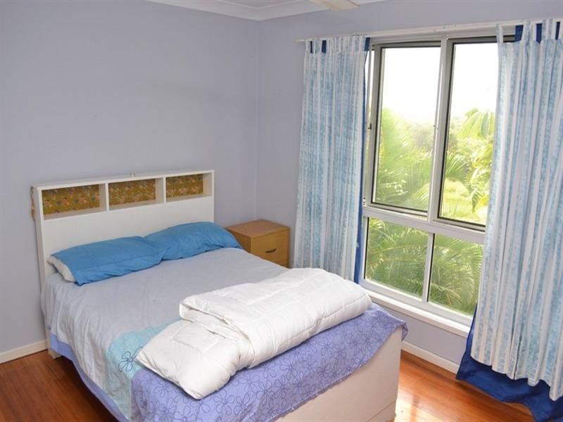 2 Macaulay Way, Pacific Heights QLD 4703