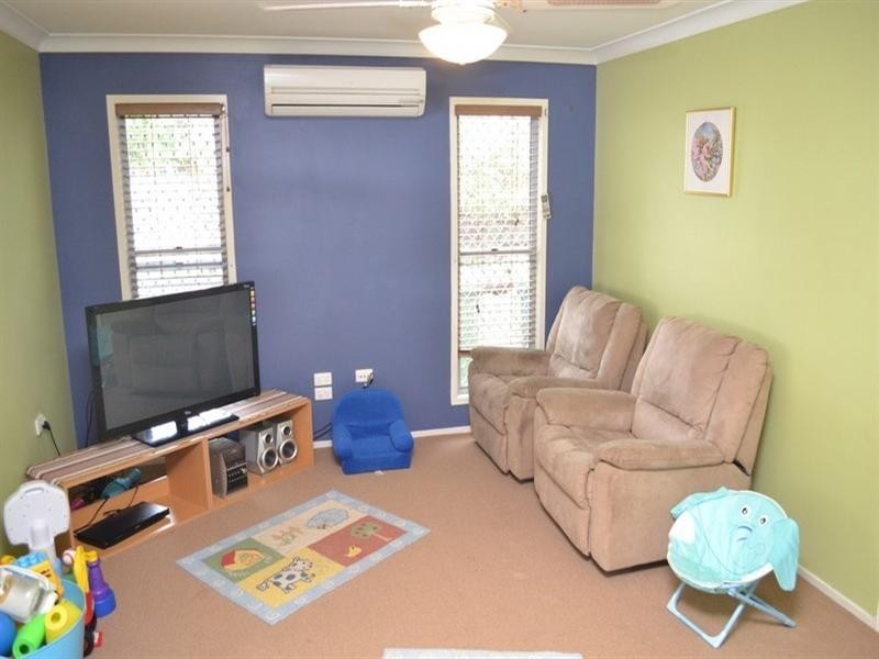 75 Dolphin Crescent, Taranganba QLD 4703