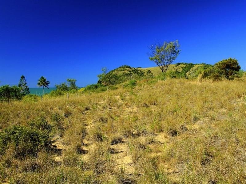 412 Scenic Highway, Rosslyn QLD 4703