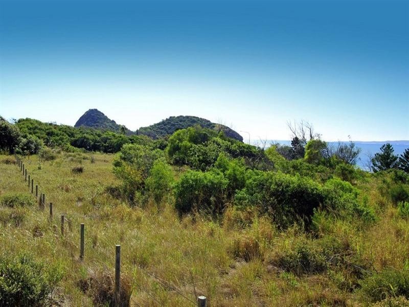 412 Scenic Highway, Rosslyn QLD 4703