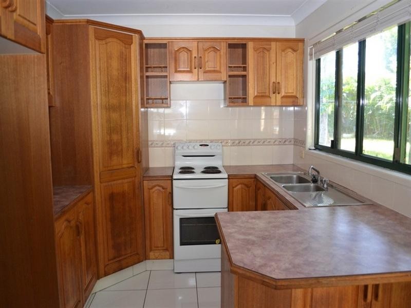 6 Kurrajong Court, Taranganba QLD 4703