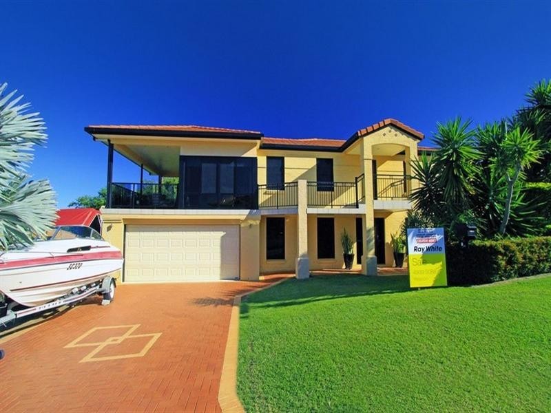 2 Setu Drive, Pacific Heights QLD 4703