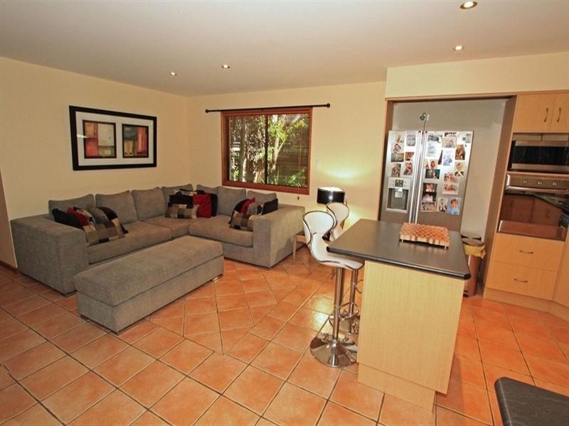 2 Setu Drive, Pacific Heights QLD 4703