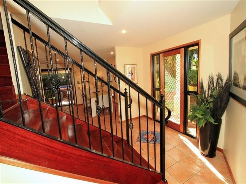 2 Setu Drive, Pacific Heights QLD 4703