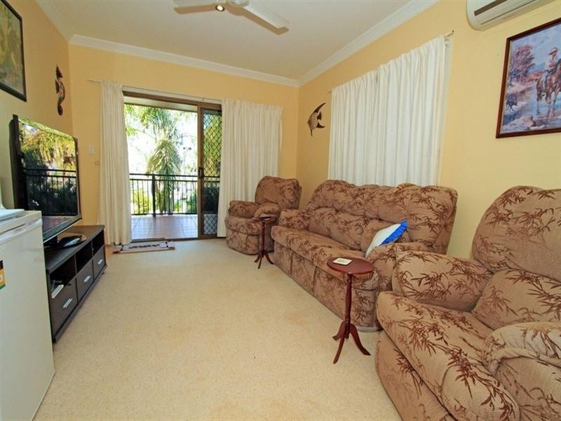 972 Scenic Highway, Kinka Beach QLD 4703