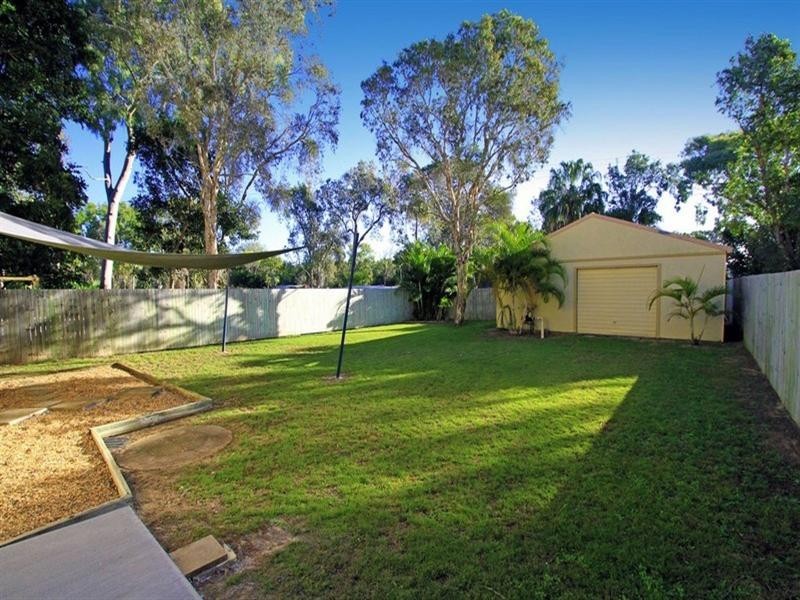 972 Scenic Highway, Kinka Beach QLD 4703