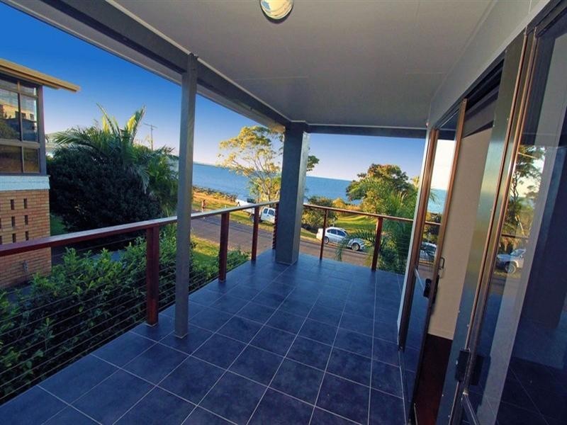 20 Ocean Parade, Cooee Bay QLD 4703