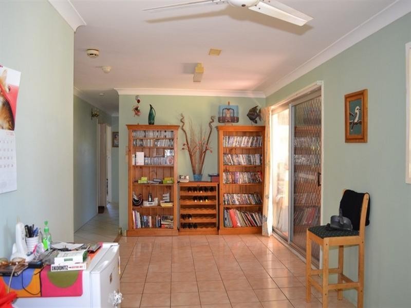 27 Ware Avenue, Causeway Lake QLD 4703