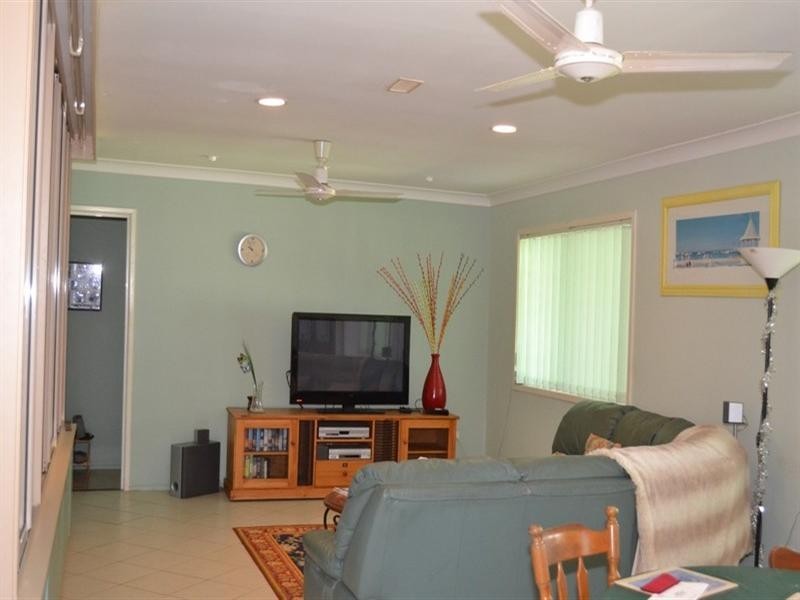 27 Ware Avenue, Causeway Lake QLD 4703