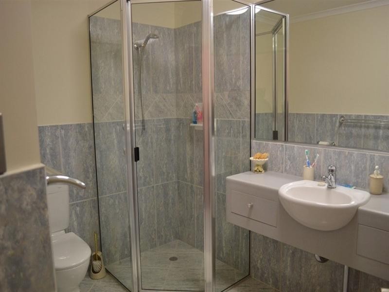 2/16 Keppel Terrace, Yeppoon QLD 4703