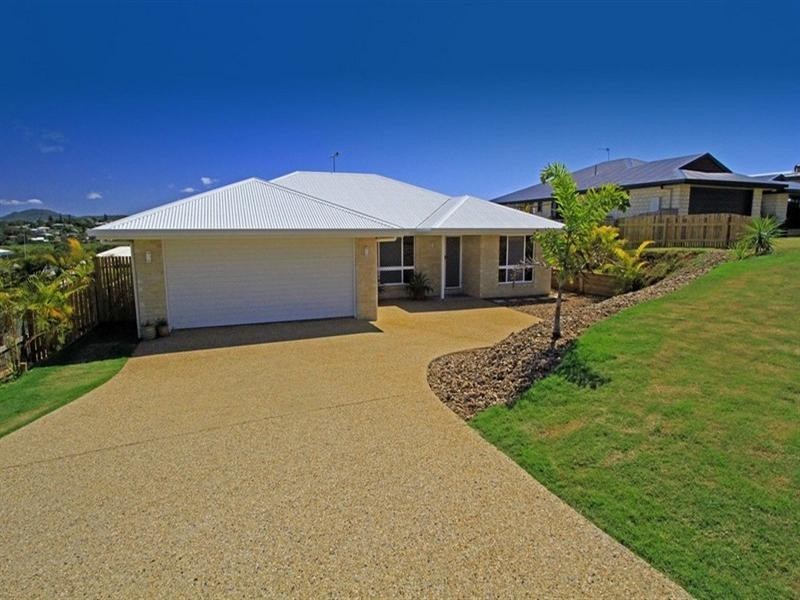 16 Rosewood Street, Taranganba QLD 4703