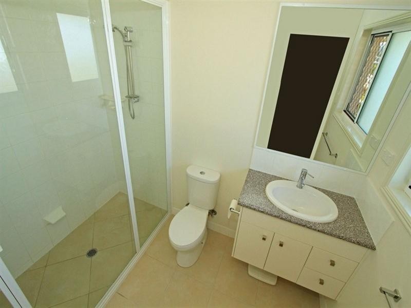 16 Rosewood Street, Taranganba QLD 4703