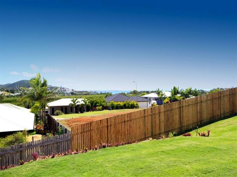 16 Rosewood Street, Taranganba QLD 4703