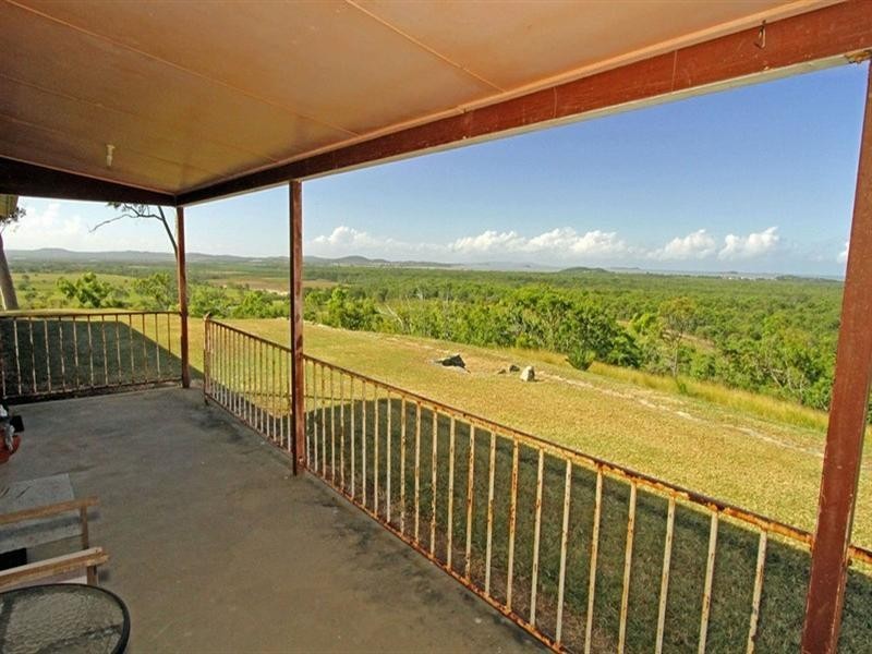 847 Keppel Sands Road, Coowonga QLD 4702