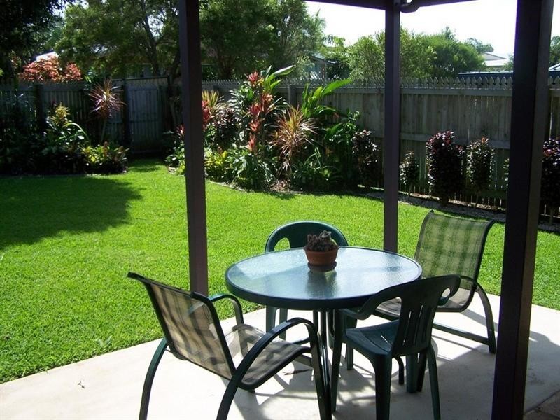 16 Hellas Street, Yeppoon QLD 4703