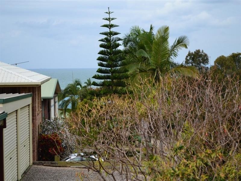19 Greer Street, Meikleville Hill QLD 4703
