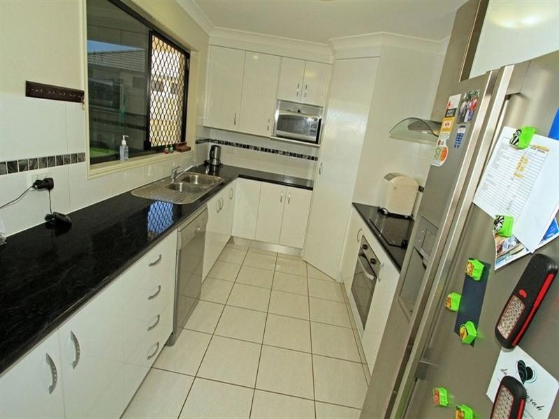 24 Kingfisher Drive, Yeppoon QLD 4703