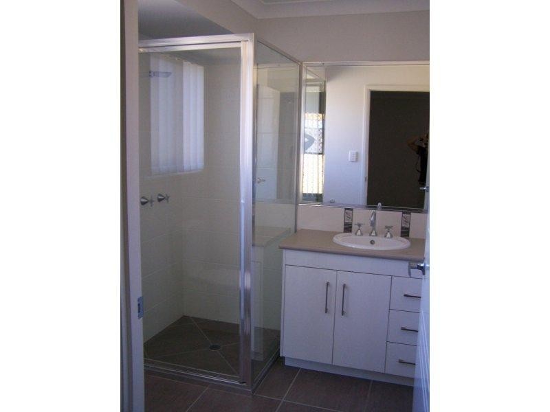 7 Spinnaker Drive, Mulambin QLD 4703