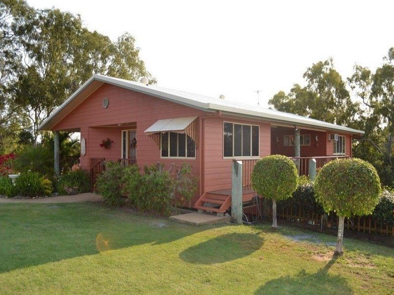 21 Banksia Place, Taranganba QLD 4703