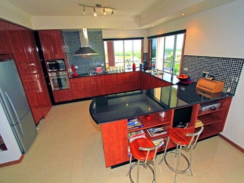 22 Pacific Vista Close, Pacific Heights QLD 4703