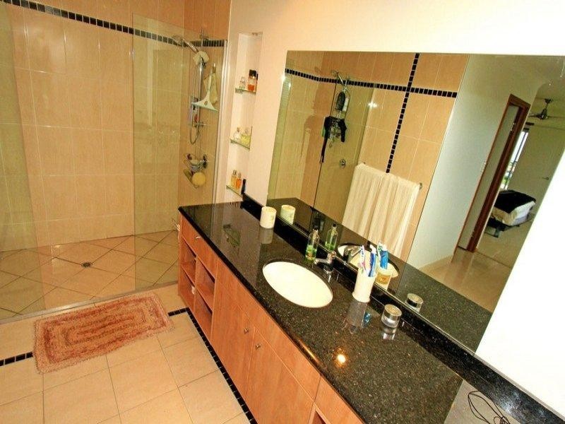 22 Pacific Vista Close, Pacific Heights QLD 4703