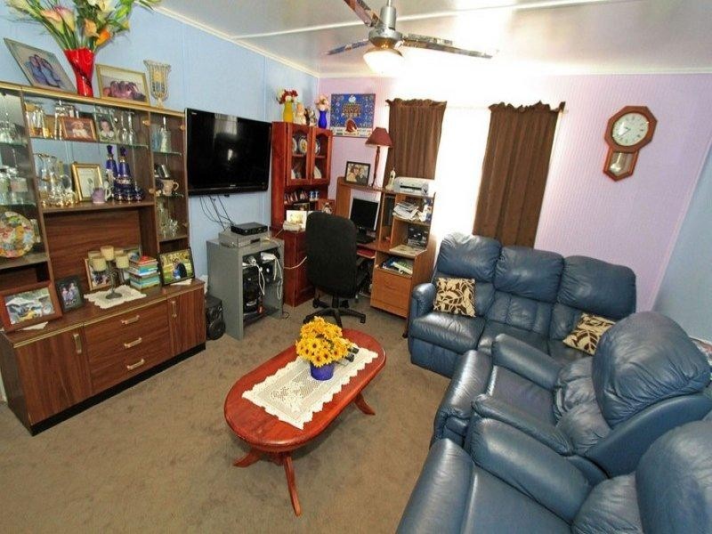 16 Hill Street, Emu Park QLD 4710