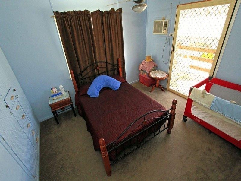 16 Hill Street, Emu Park QLD 4710