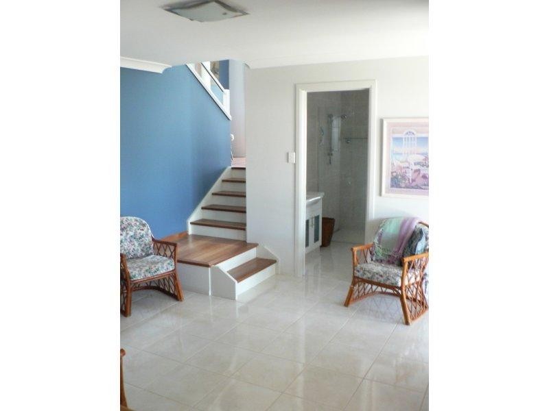 15 Mana Avenue, Pacific Heights QLD 4703