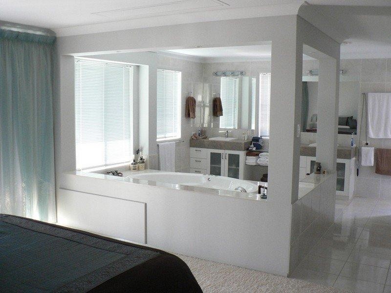 15 Mana Avenue, Pacific Heights QLD 4703