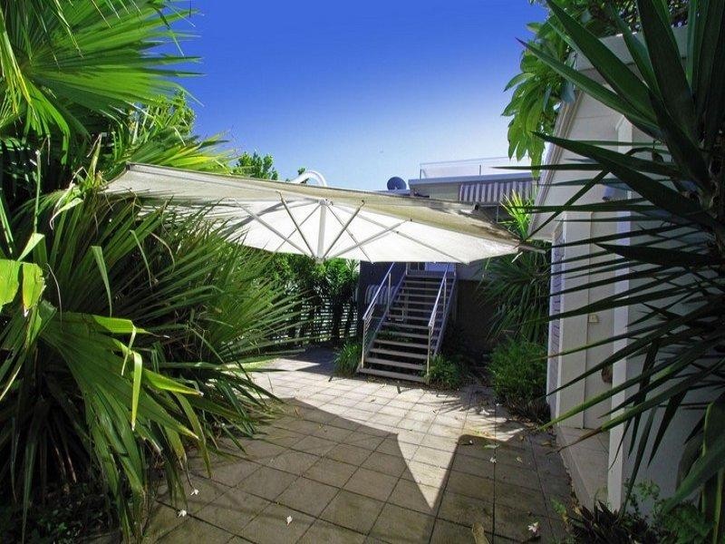29 Matthew Flinders Drive, Cooee Bay QLD 4703