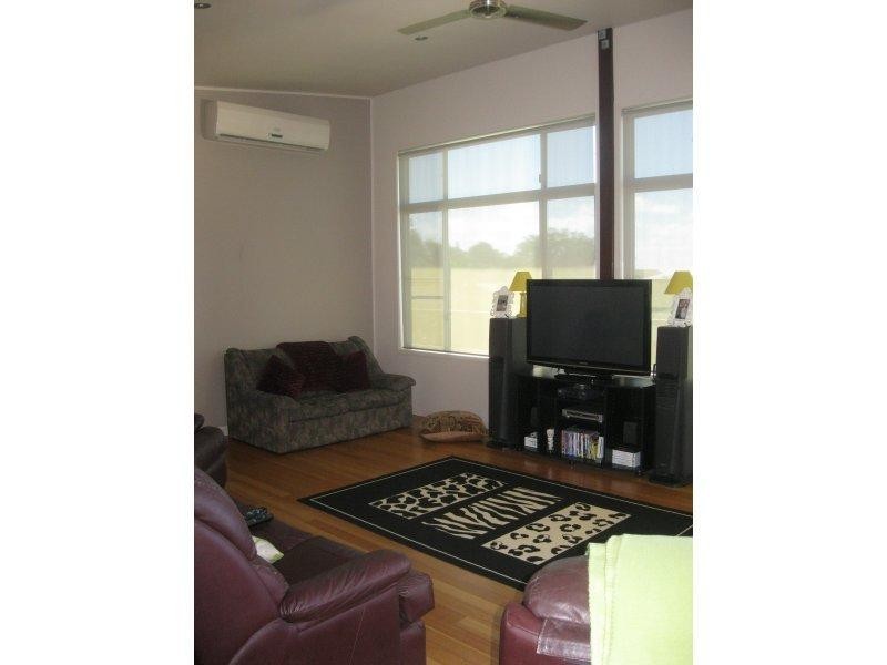 7 Clair Court, Taranganba QLD 4703
